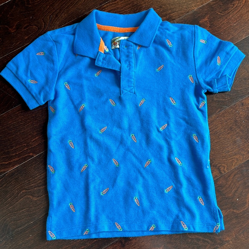 Kids shirt size 4